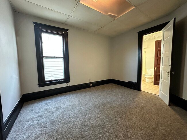 Foto del edificio - 98 E Van Buren St