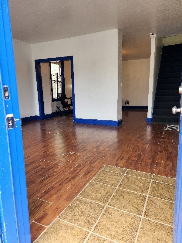 Foto del edificio - 32 Darby Rd