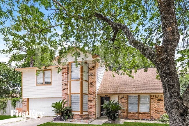 Building Photo - 20239 Misty Pines Dr