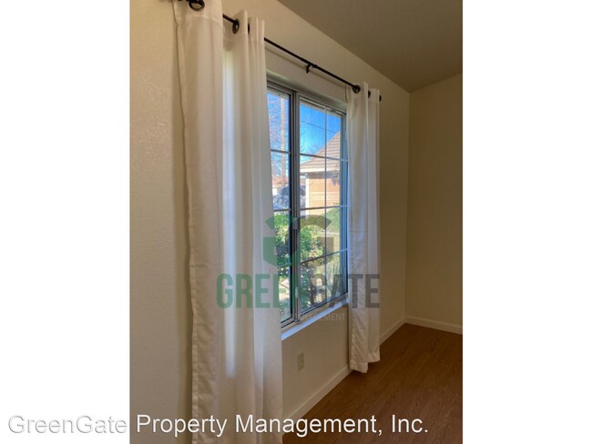 Foto del edificio - 3 br, 2 bath House - 232 N. McClure Rd.
