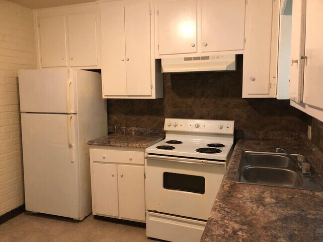 Foto del edificio - 155 Sycamore Ln