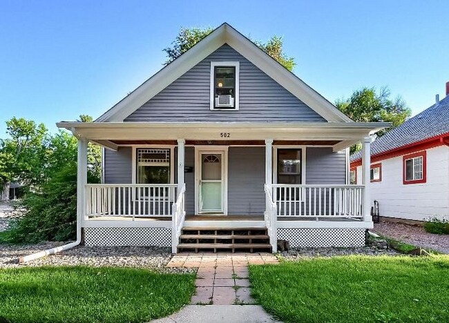 Building Photo - 502 E San Miguel St