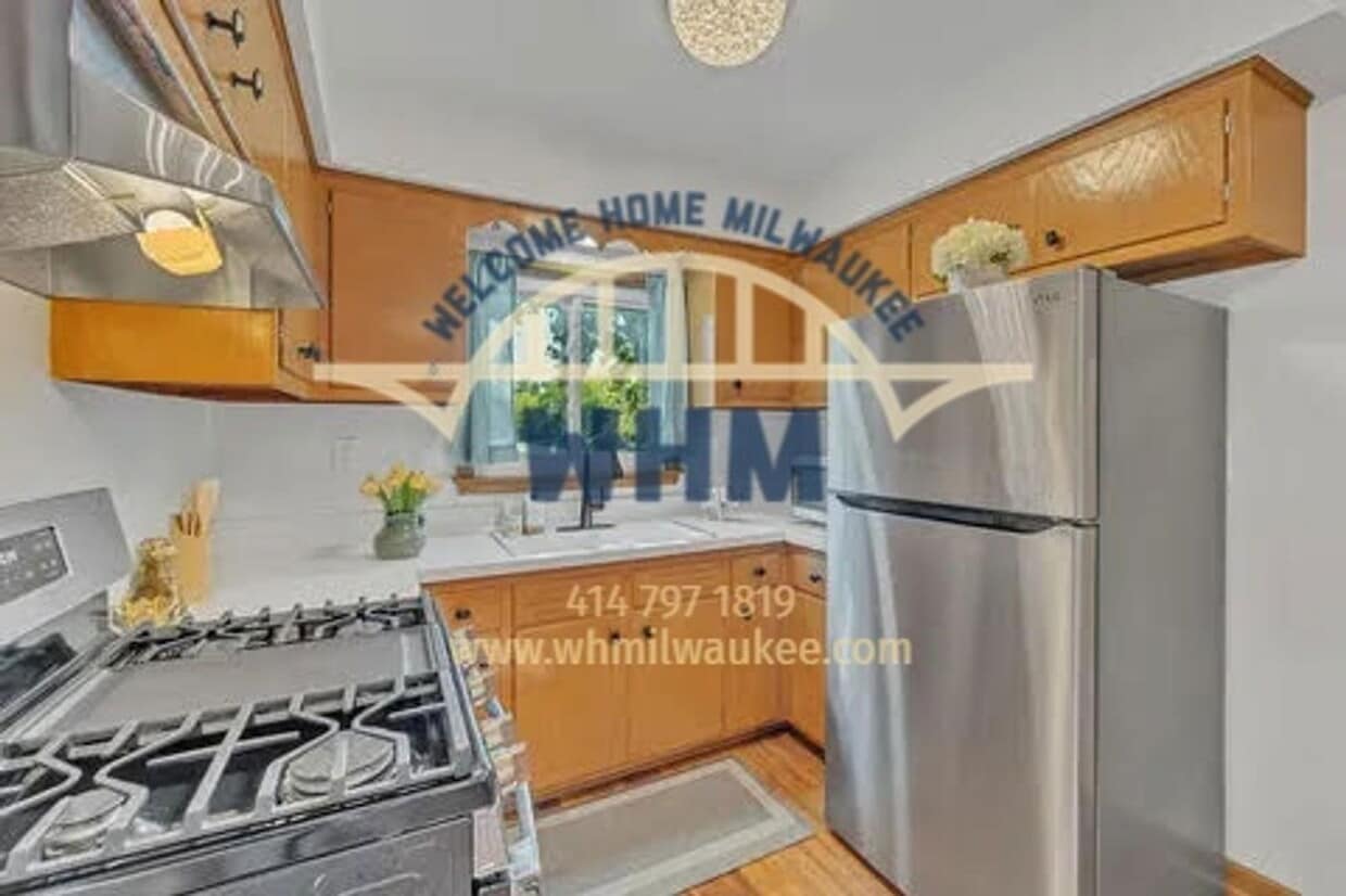 Foto principal - 8608 W Villard Ave