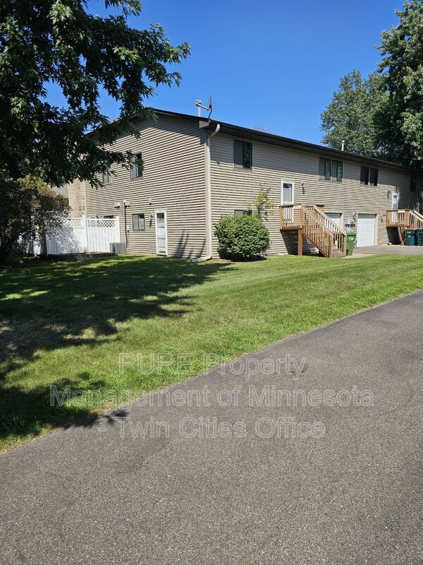 Building Photo - 4161 Austin St NE