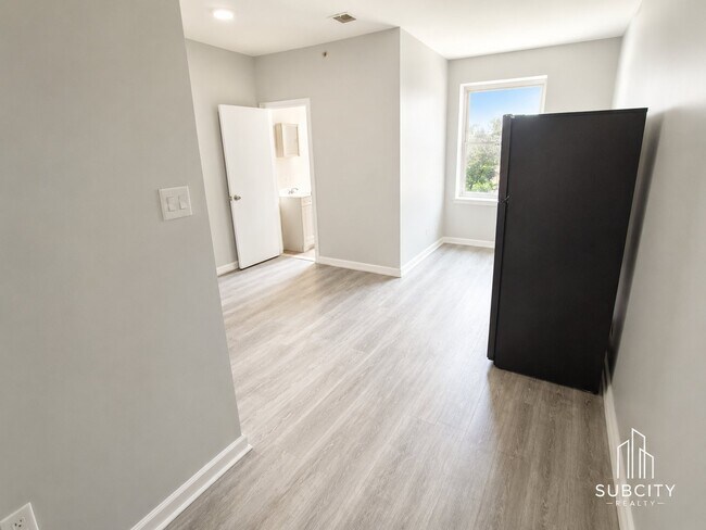 Foto del edificio - 279 Goldsmith Ave