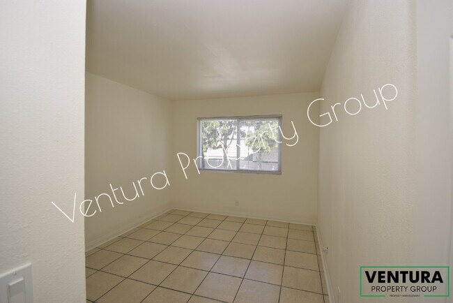 Foto del edificio - AVAILABLE SOON!  NEWLY RENOVATED Spacious 2-Bed, 2-Bath Unit