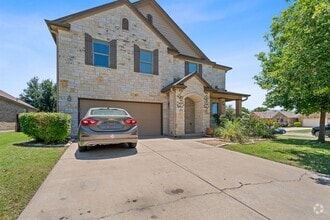Building Photo - 1109 Hyde Park Dr