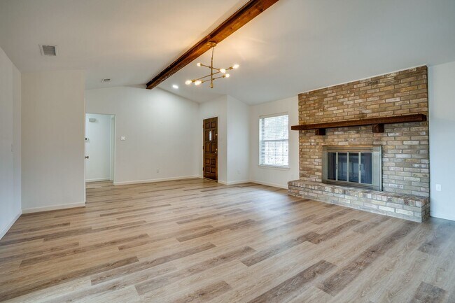 Foto del edificio - 2106 South Moor Drive Carrolton, TX 75006