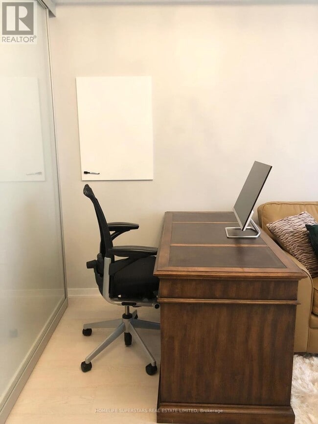 Photo du bâtiment - 60 Colborne St