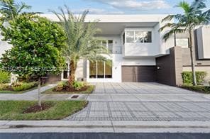 Building Photo - 7455 NW 103rd Pl