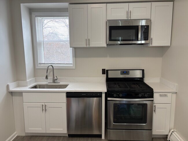 Foto del edificio - 305 W Clay Ave