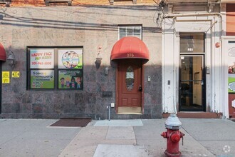 Building Photo - 379 Palisade Ave