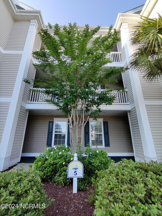 Building Photo - 870 Great Egret Cir SW