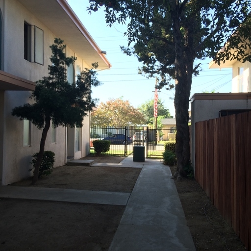 Pool - Breezeway Apartments