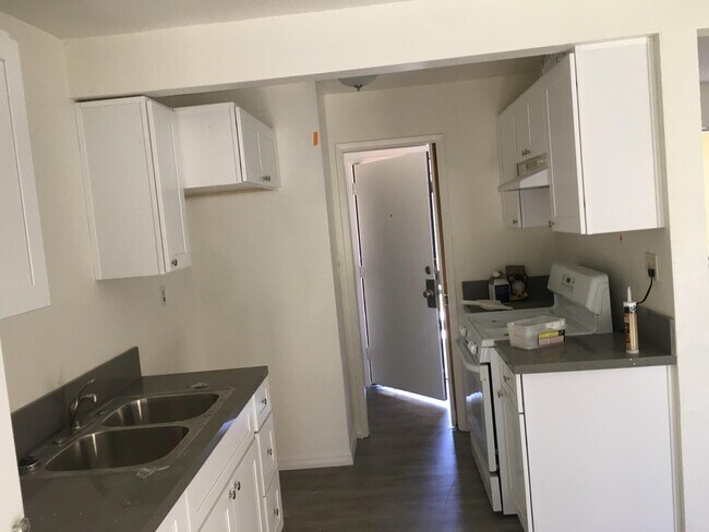 Building Photo - 3534 Lou Ella Ln