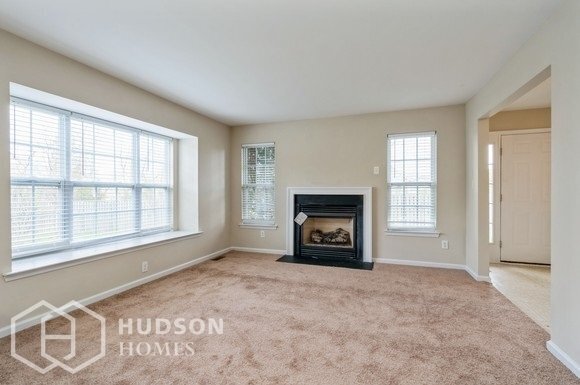Foto del edificio - 373 Brookfield Dr