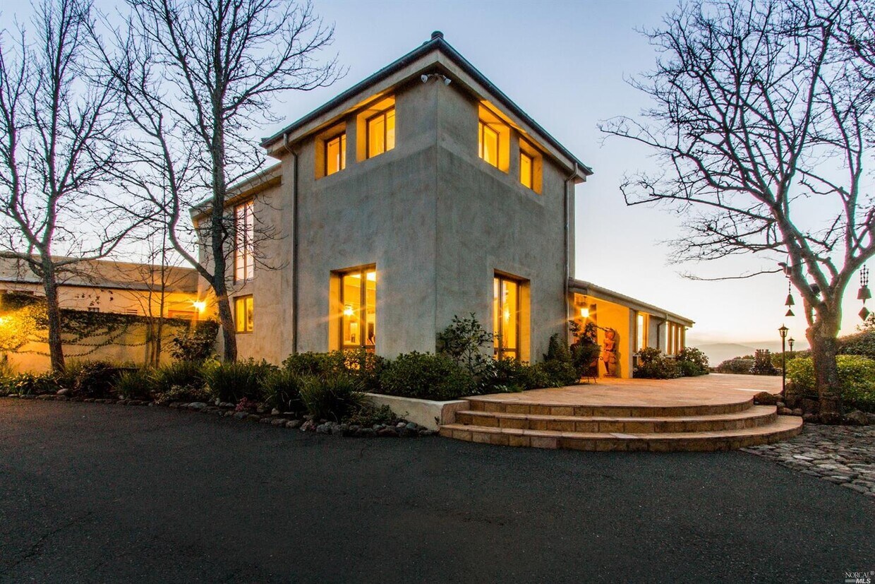 Foto principal - 3565 Hagen Rd