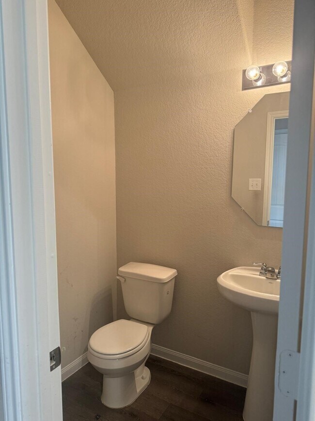 Building Photo - 24634 Bastiani Canvas Ln