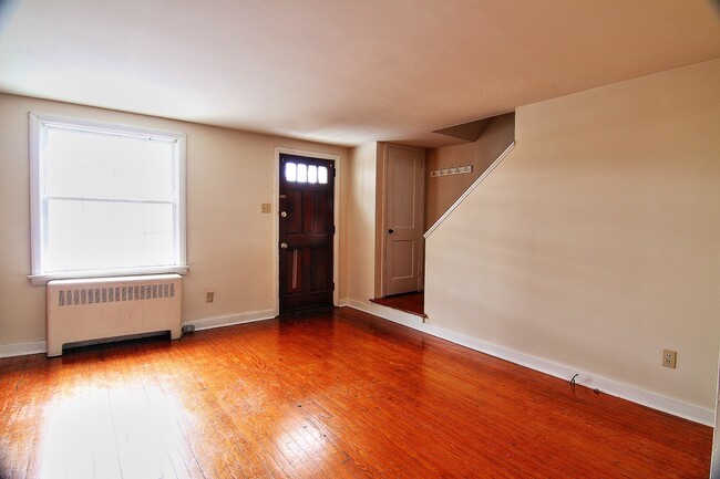 Building Photo - 164 Sunrise Dr