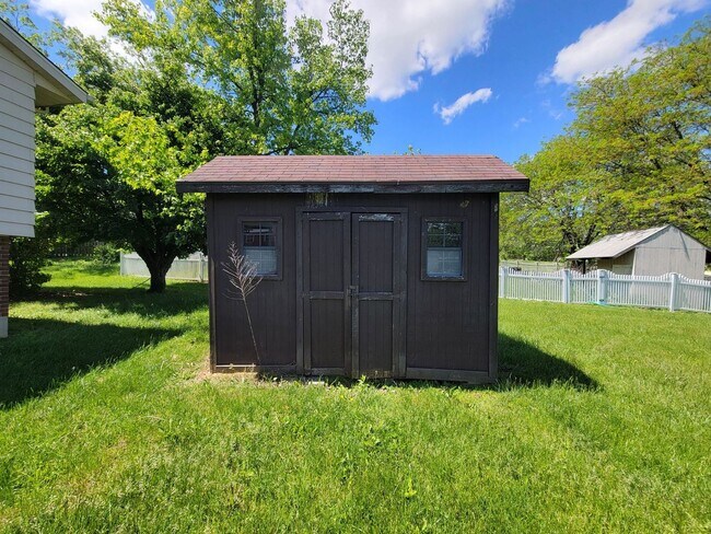 Building Photo - 1194 Beissinger Rd 3BR/2.5BA (Hanover Twp)