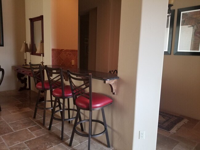 Building Photo - Winter Furnished Rental