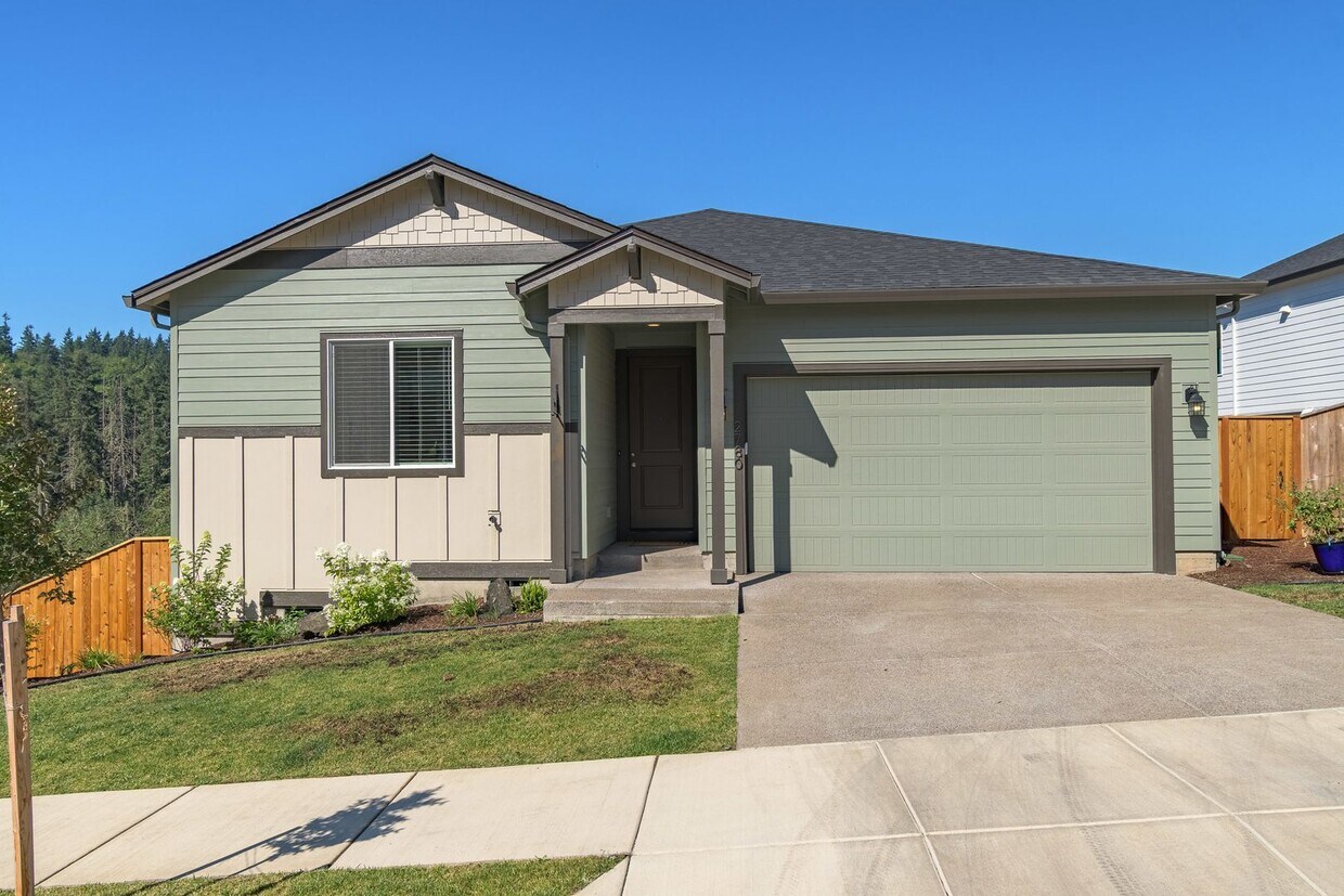 Foto principal - Gorgeous Home with a view!! Available Now!!