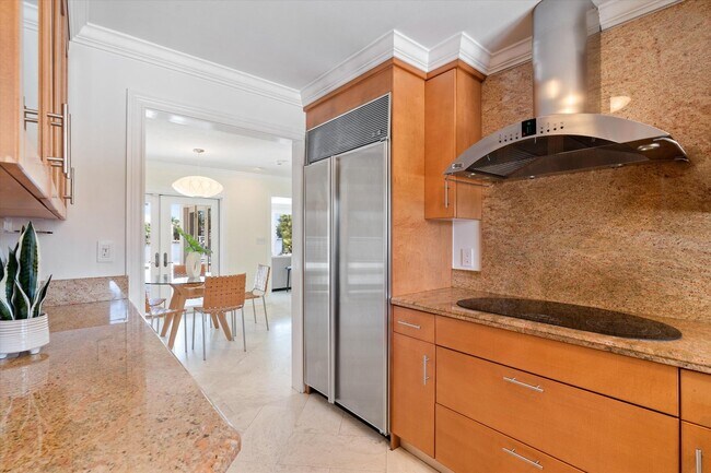 Building Photo - Northeast 12th Street, Fort Lauderdale, FL 33304 - 3 BR 2 BA single-family home