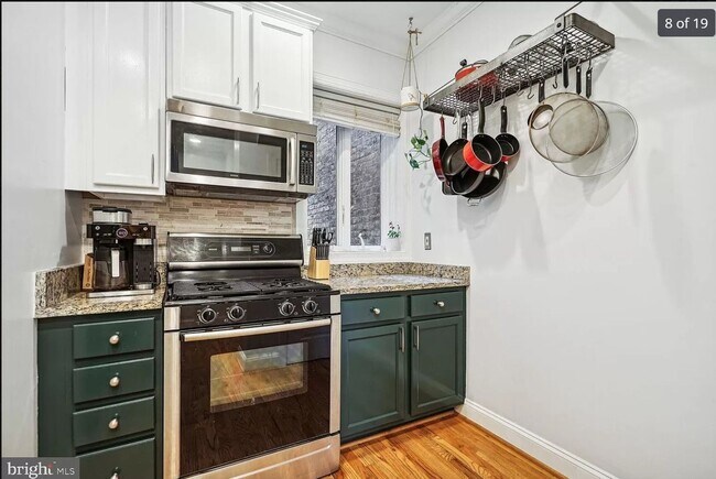Foto del edificio - 1827 1st St NW