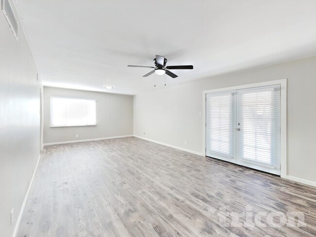 Foto del edificio - 1835 Childers Dr NE