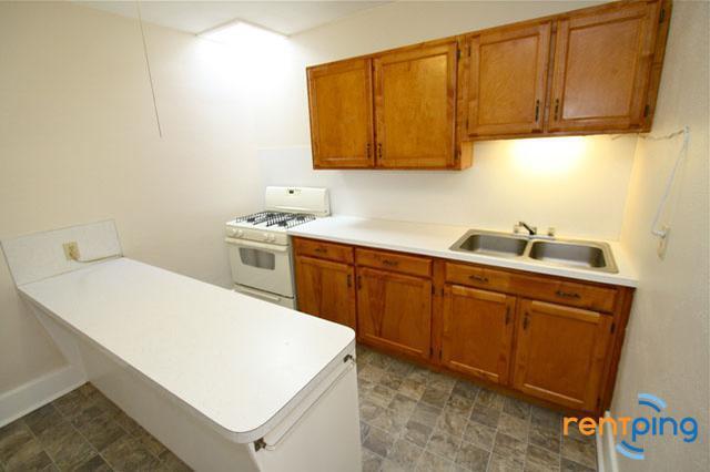 Foto del edificio - 3843 S 48th St