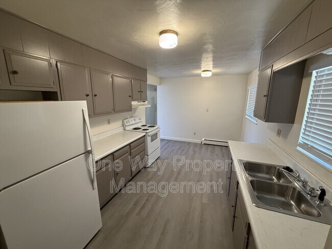 Foto del edificio - 1231 Pleasant Acres Dr
