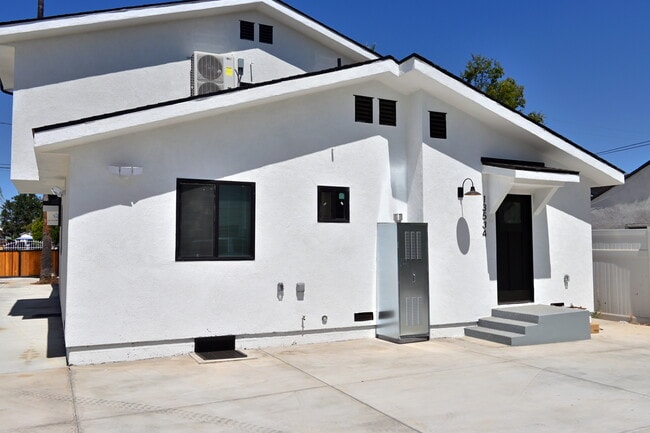 Building Photo - 13534 Remington St