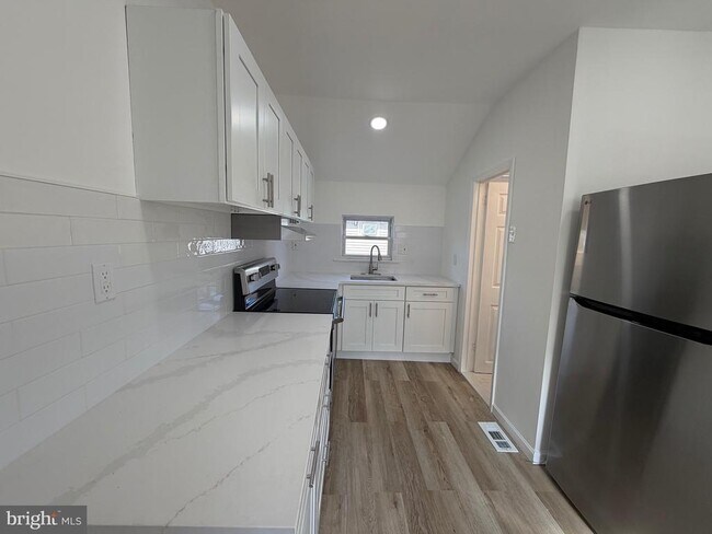 Foto del edificio - 226 Outlook Blvd