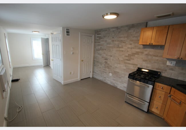 Foto del edificio - 1920 Bainbridge St