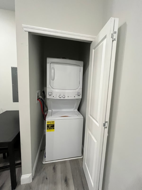 Photo - 106 S 42nd St Apartment