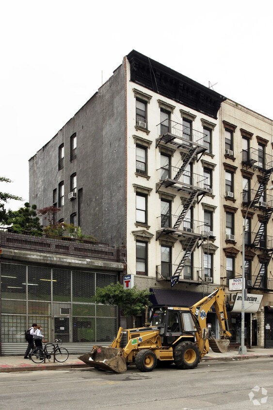 Foto del edificio - 283 E Houston St