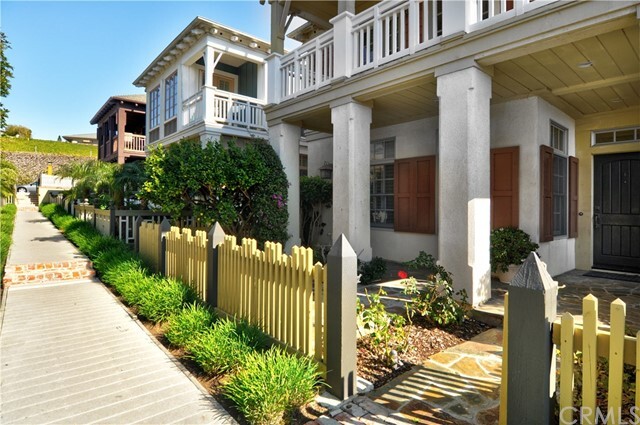 Foto del edificio - 2700 Bungalow Pl