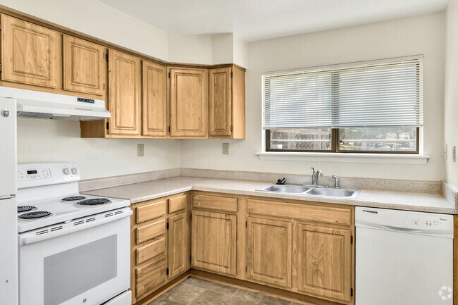 2 habitaciones, 1 baño - 900 pies cuadrados - Cocina - Beechwood Apartments