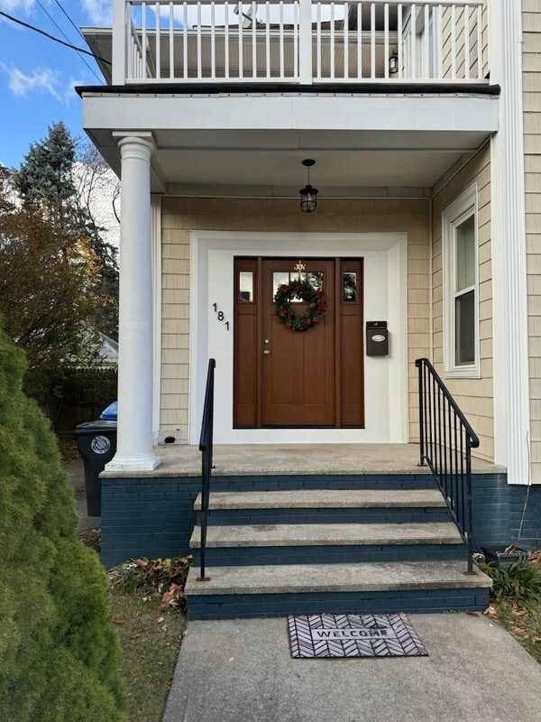 Building Photo - 177 Albert Ave