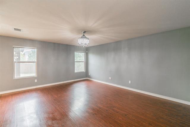 Foto del edificio - 8405 Shining Waters Ln