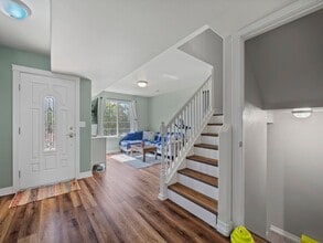 Building Photo - 3808 Everton Dr