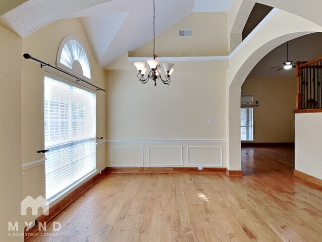 Foto del edificio - 10805 Winged Foot Dr