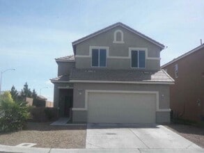 Building Photo - 2604 La Mata St