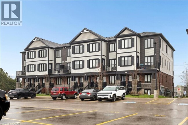 Building Photo - 160 Rochefort St.