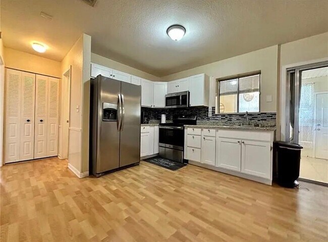 Building Photo - 7523 Mayland St