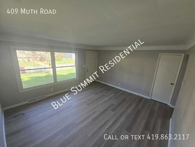 Building Photo - 409 Muth Rd