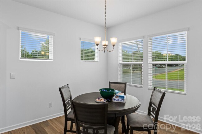 Foto del edificio - 502 Amhurst St SW