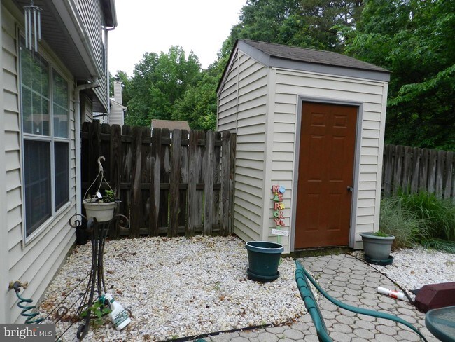 Building Photo - 11169 Elwyn Ct