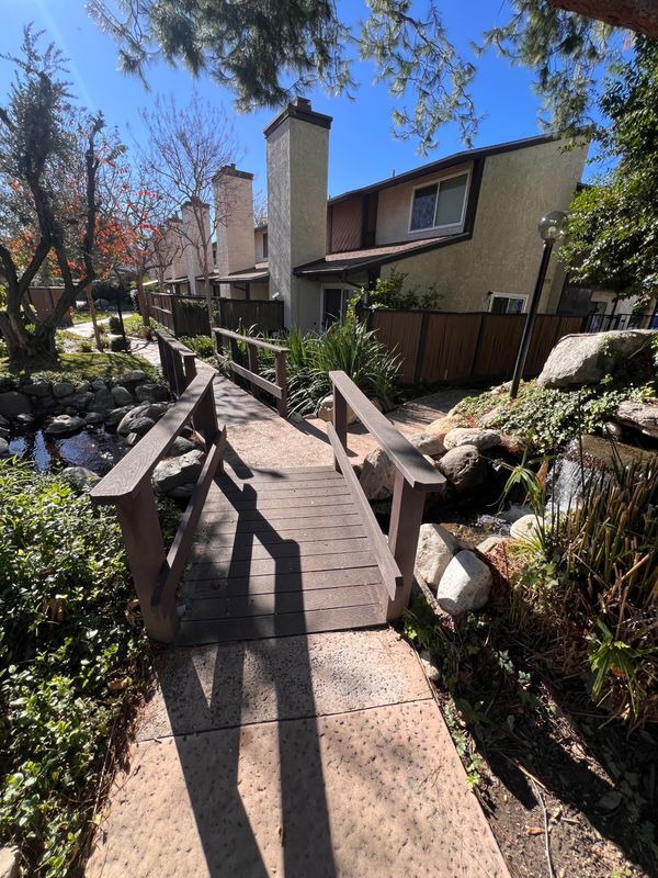 Foto del edificio - 18223 Soledad Canyon Rd