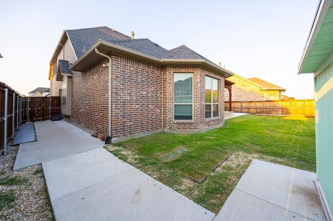 Foto del edificio - 13749 Wickham Ln